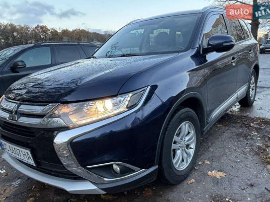 Mitsubishi Outlander 2017г. в рассрочку