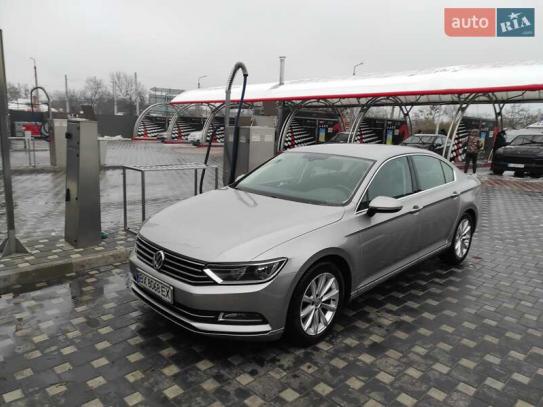 Volkswagen Passat
                          2017г. в рассрочку