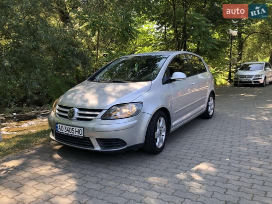 Volkswagen Golf plus
                       2007г. в рассрочку