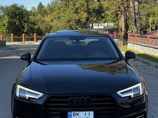 Audi A4 2017г. в рассрочку