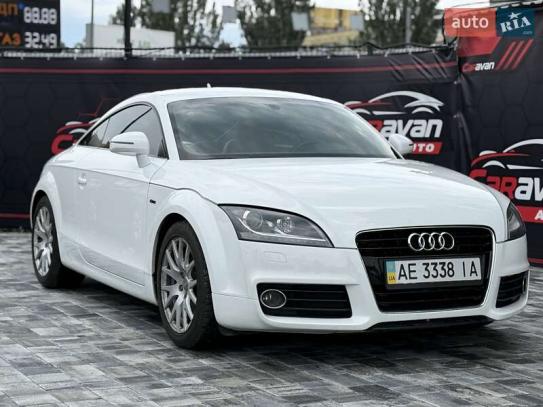 Audi Tt                              2011г. в рассрочку