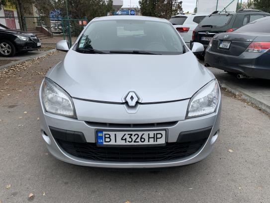 Renault Megane
                          2011г. в рассрочку