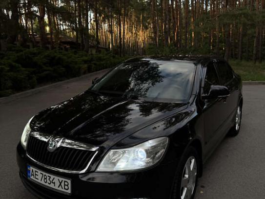 Skoda Octavia                         2010г. в рассрочку