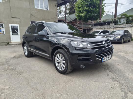 Volkswagen Touareg                         2012г. в рассрочку
