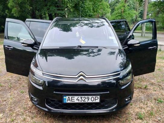 Citroen C4 picasso                      2014г. в рассрочку