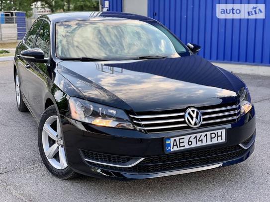 Volkswagen Passat                          2012г. в рассрочку