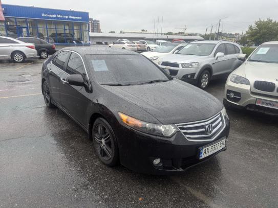 Honda Accord                          2008г. в рассрочку