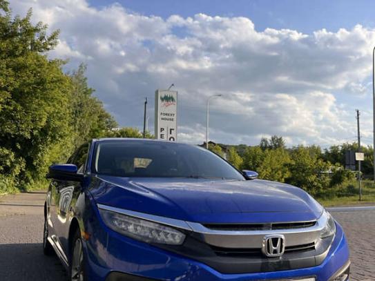 Honda Civic                           2016г. в рассрочку