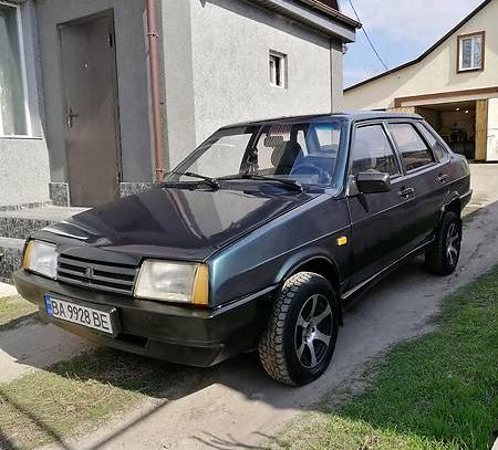 Ваз 21099                           2004г. в рассрочку