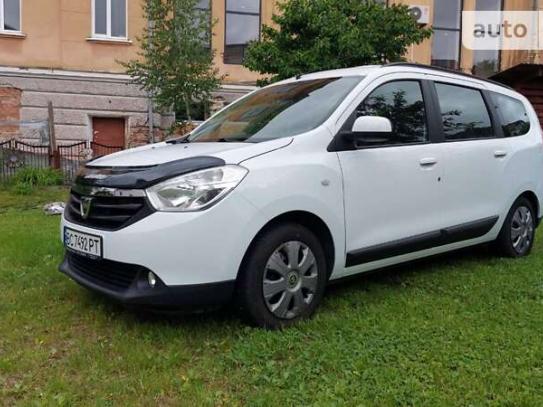 Dacia Lodgy 2012р. у розстрочку