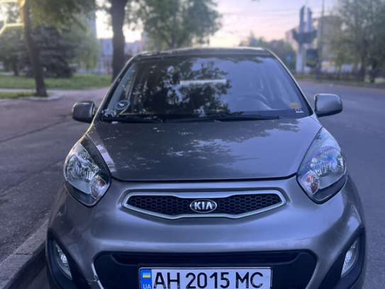 Kia Picanto                         2012г. в рассрочку