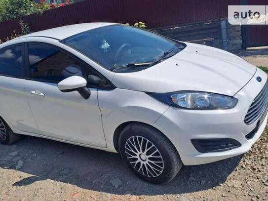 Ford Fiesta 2013р. у розстрочку