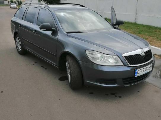 Skoda Octavia                         2011г. в рассрочку