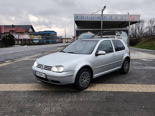 Volkswagen Golf                            2000г. в рассрочку