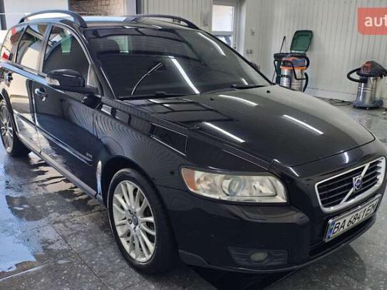 Volvo V50                             2008г. в рассрочку
