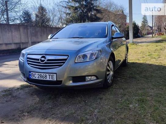 Opel Insignia 2013р. у розстрочку