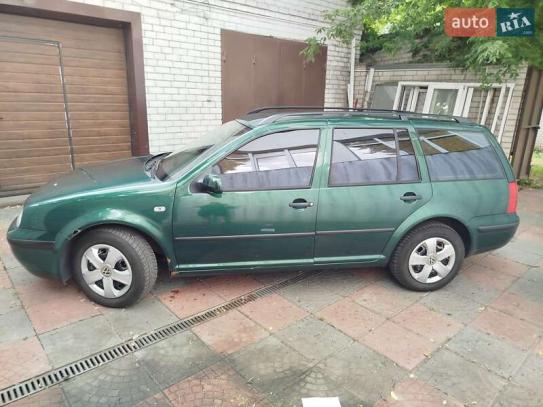 Volkswagen Golf
                            2001г. в рассрочку