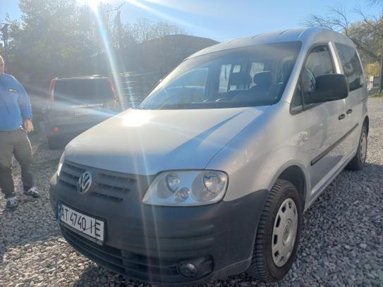 Volkswagen Caddy 2005р. у розстрочку