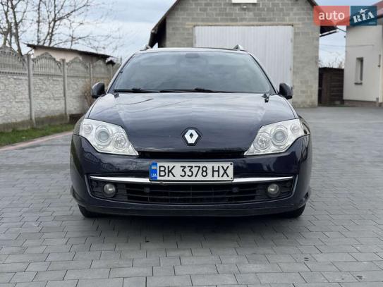 Renault Laguna                          2009г. в рассрочку