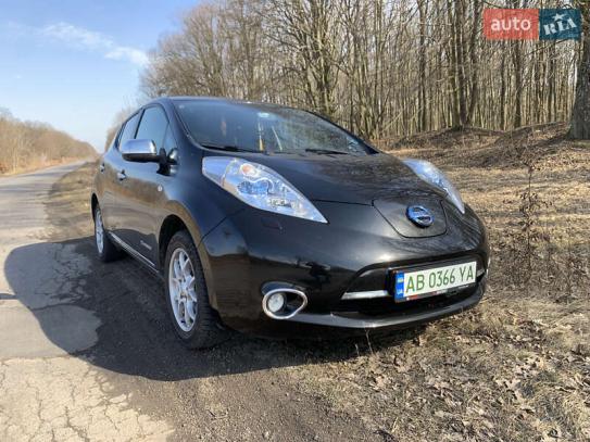 Nissan Leaf                            2014г. в рассрочку