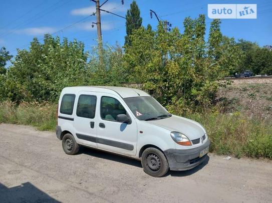 Renault Kangoo 2004г. в рассрочку