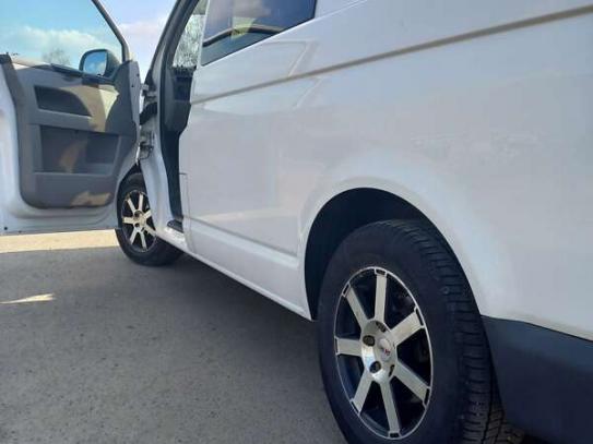 Volkswagen Transporter                     2012г. в рассрочку
