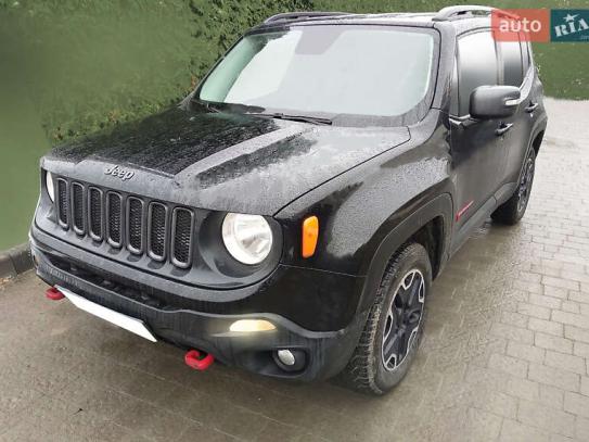 Jeep Renegade 2015г. в рассрочку