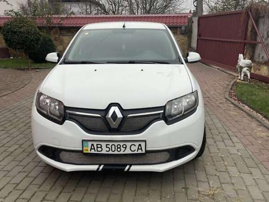 Renault Logan 2013г. в рассрочку