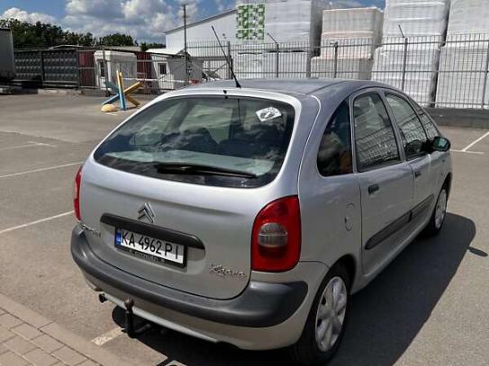 Citroen Xsara picasso
                   2001г. в рассрочку