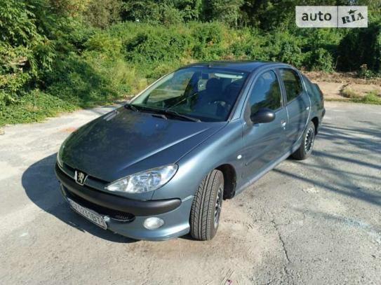 Peugeot 206 2008р. у розстрочку