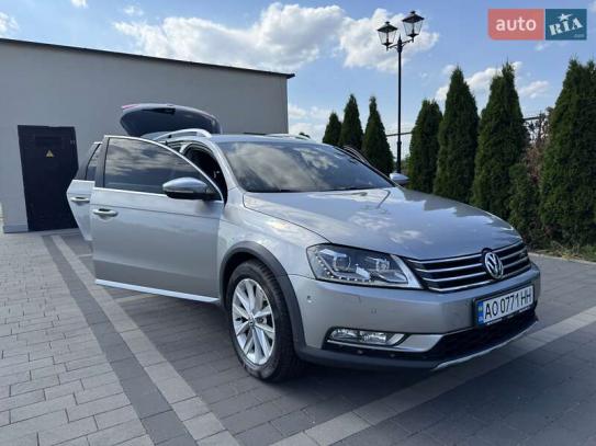Volkswagen Passat alltrack                 2012г. в рассрочку