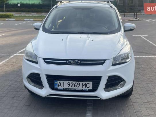 Ford Kuga
                            2013г. в рассрочку