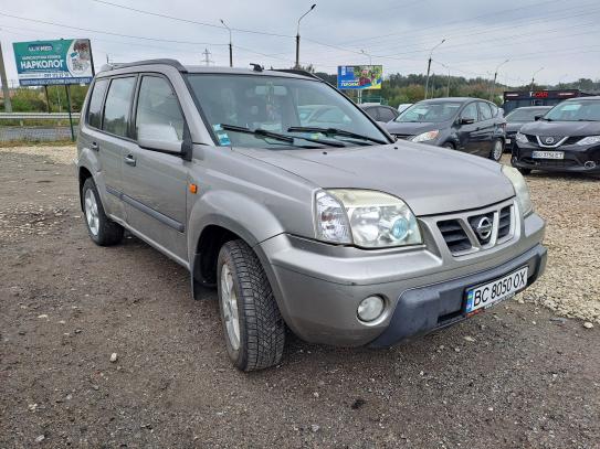 Nissan X-trail 2003р. у розстрочку