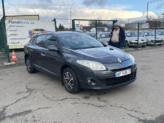 Renault Megane
                          2010г. в рассрочку