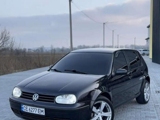 Volkswagen Golf                            2001г. в рассрочку