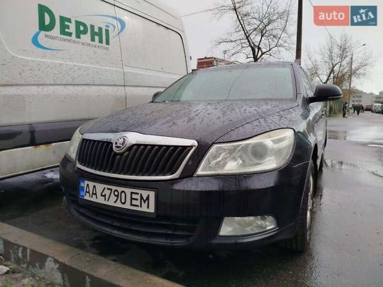 Skoda Octavia
                         2010г. в рассрочку