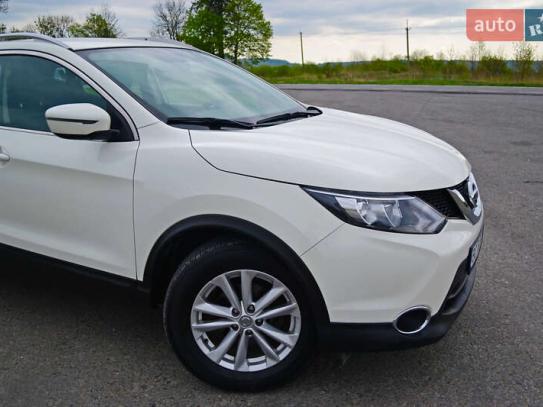 Nissan Rogue sport 2017г. в рассрочку