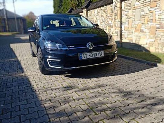 Volkswagen E-golf 2020г. в рассрочку