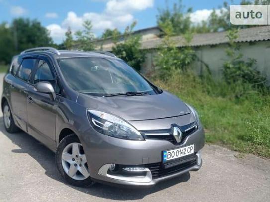 Renault Megane scenic 2016р. у розстрочку