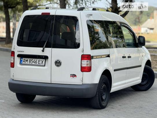 Volkswagen Caddy 2006р. у розстрочку