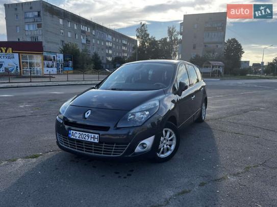 Renault Megane scenic 2011р. у розстрочку