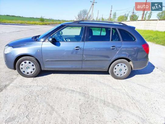 Skoda Fabia 2009г. в рассрочку