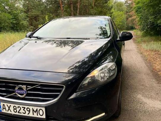 Volvo V40
                             2014г. в рассрочку
