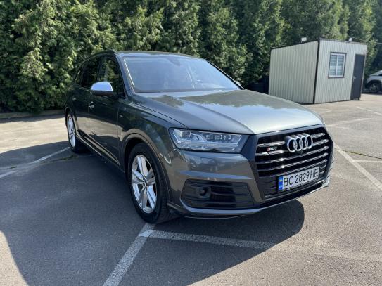 Audi Sq7 2018г. в рассрочку