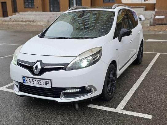 Renault Megane scenic 2014р. у розстрочку