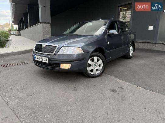Skoda Octavia                         2007г. в рассрочку