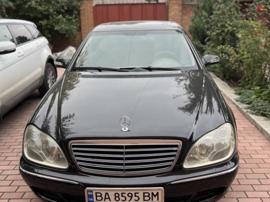 Mercedes-benz S-class 2003р. у розстрочку