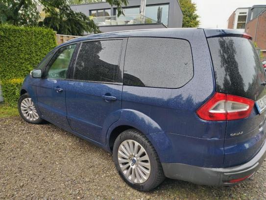 Ford Galaxy 2008г. в рассрочку