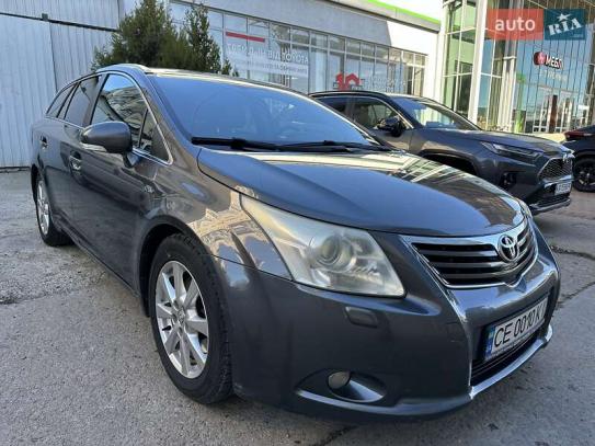 Toyota Avensis 2009г. в рассрочку