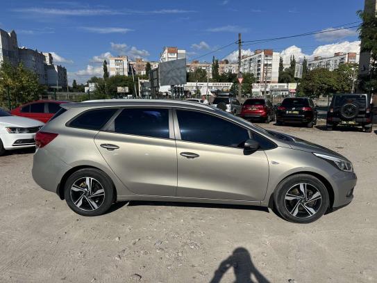 Kia Cee'd 2015р. у розстрочку